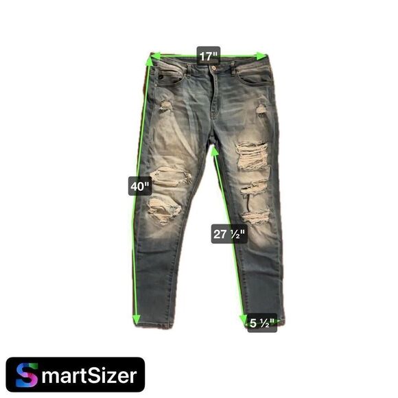 KanCan Distressed Jeans - Picture 2 of 4